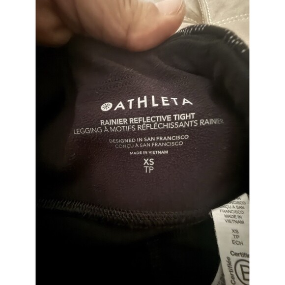 Athleta size XS rainier Reflective Tight Alina Bloom Black #985307 - Picture 9 of 12